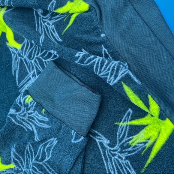 ⛳️ New Adidas Men's Oasis Crew Golf Sweatshirt - Picture 9 of 13